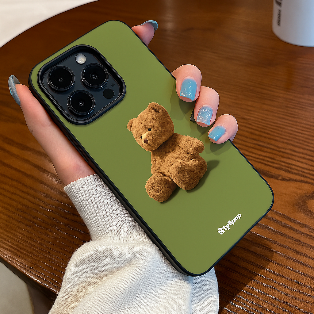 Bear Hugs and Wings Case