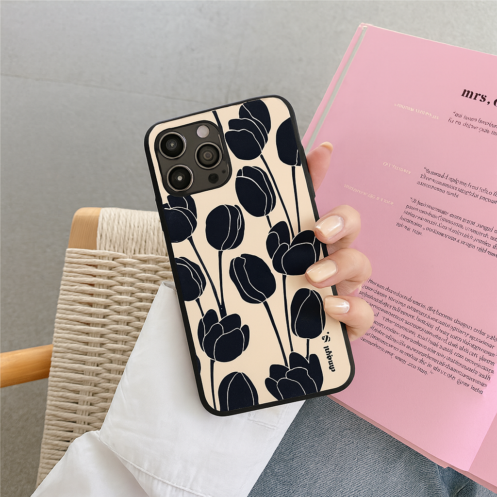 Minimalist Tulip Case
